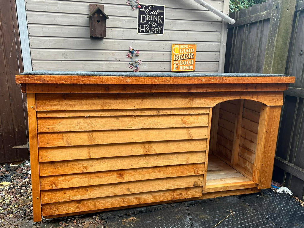 XL Dog Kennel with Inner Porch Doorway