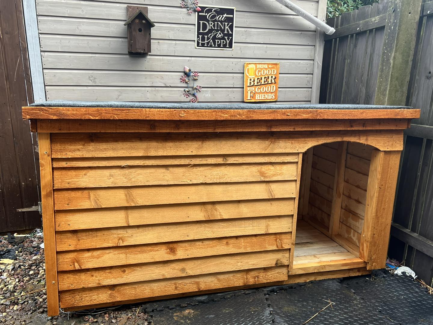XL Dog Kennel with Inner Porch Doorway